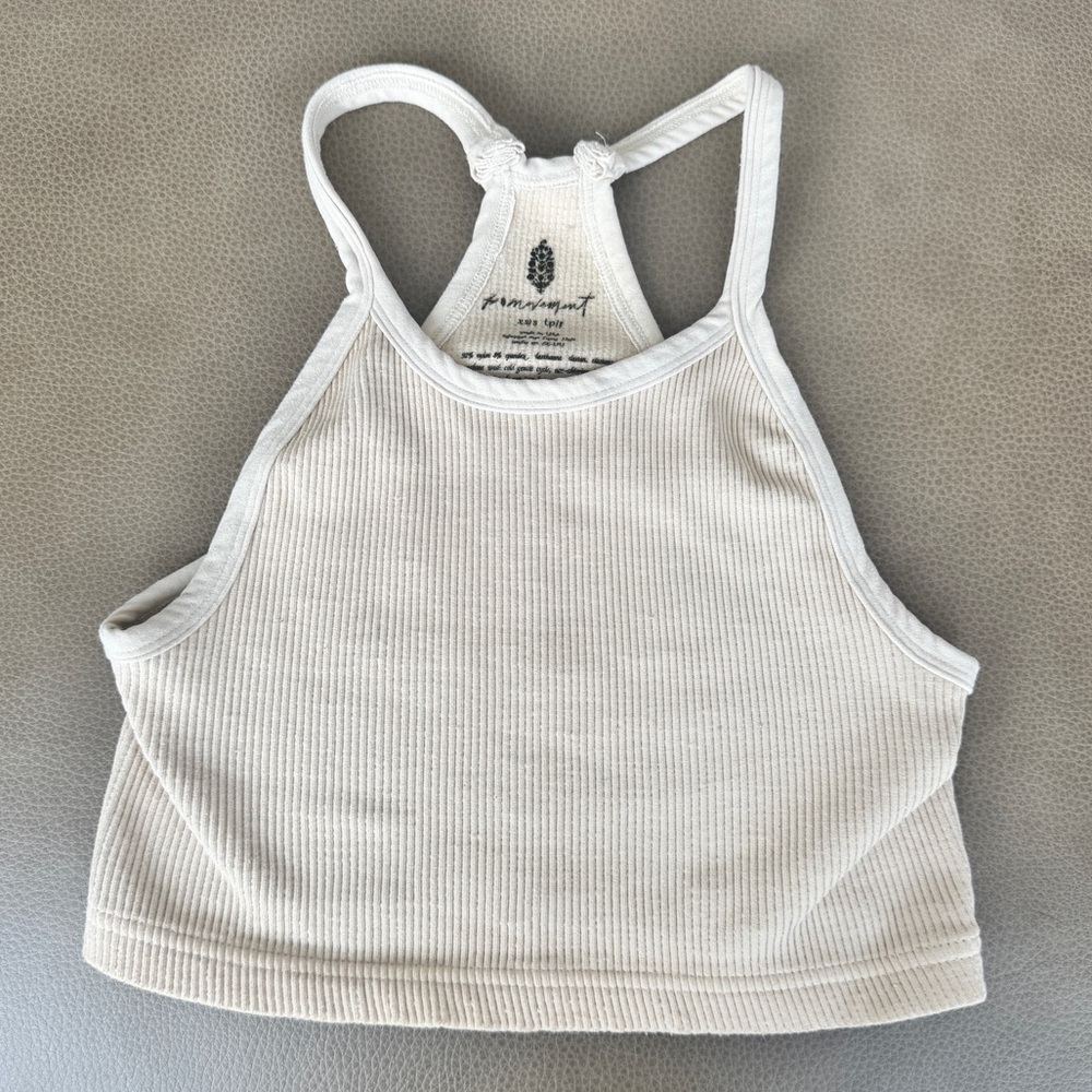 Free People Happiness Runs Crop Tank - Cream - XS/S